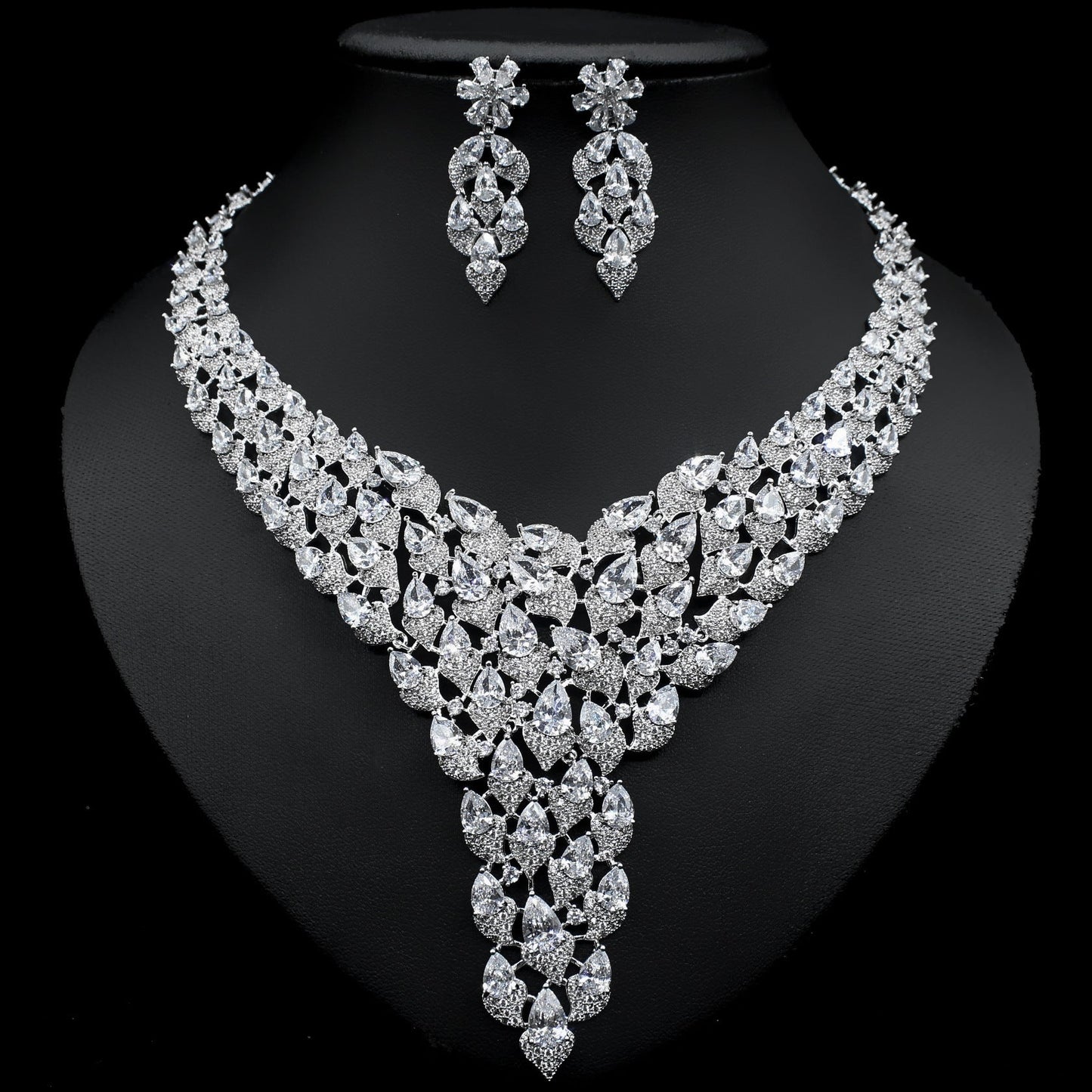 Full Diamond Exaggerated Fashion Necklace Earrings eprolo