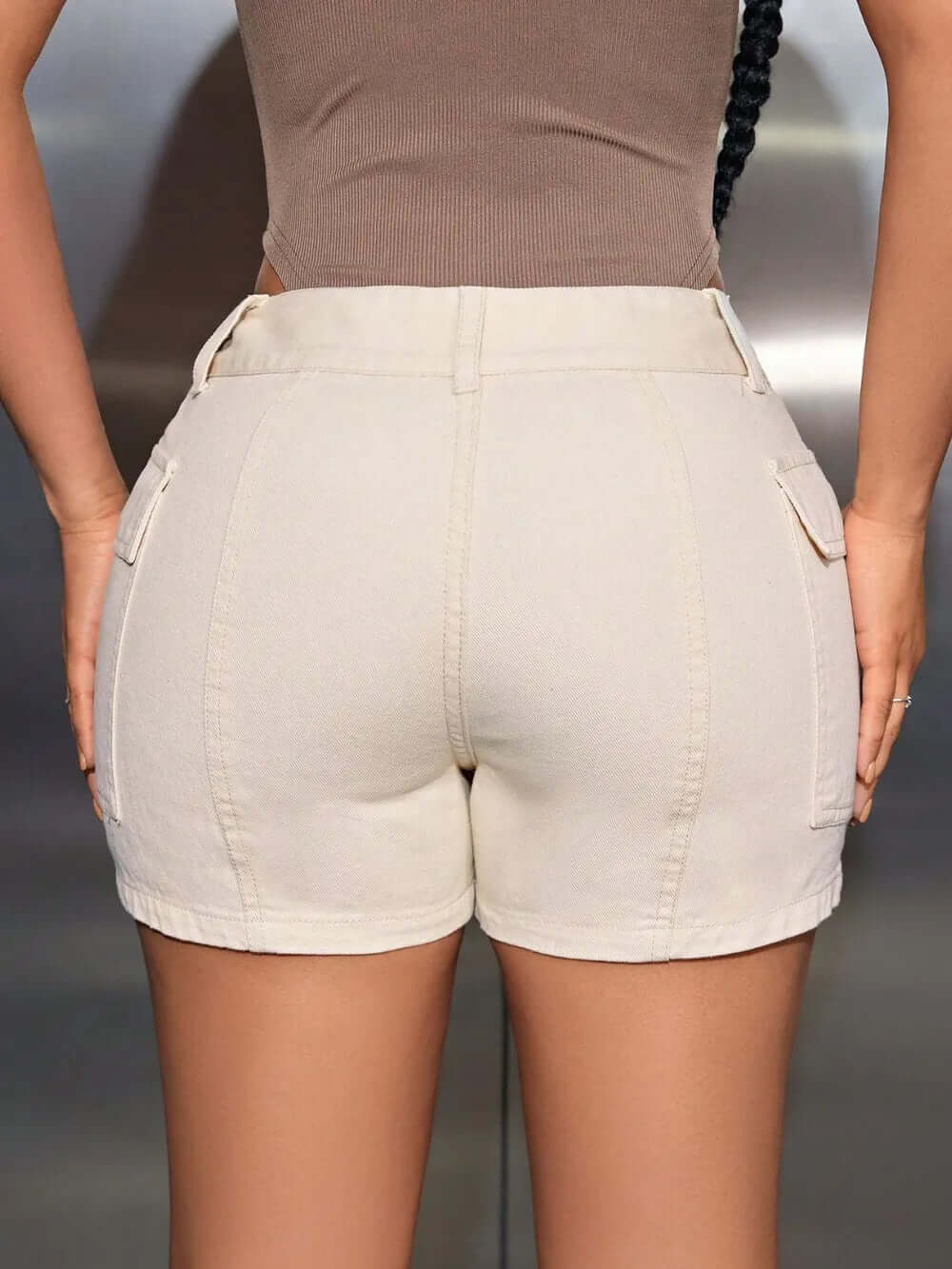 Mid-Rise Waist Denim Shorts with Pockets eprolo