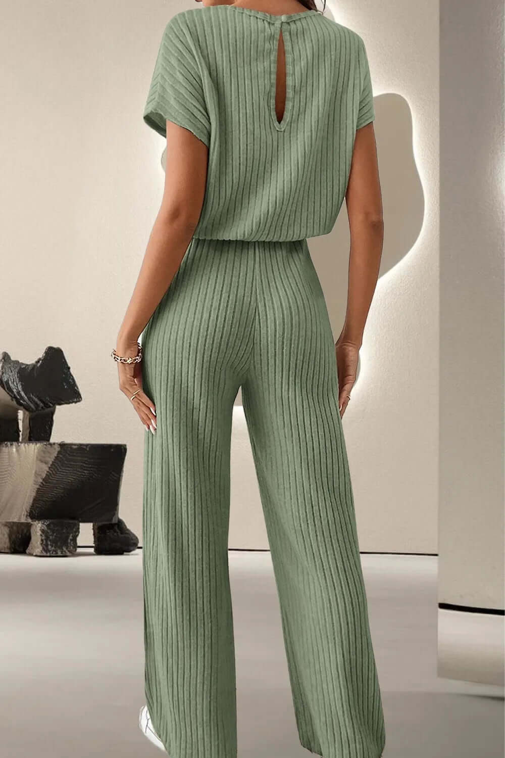 Round Neck Short Sleeve Jumpsuit eprolo