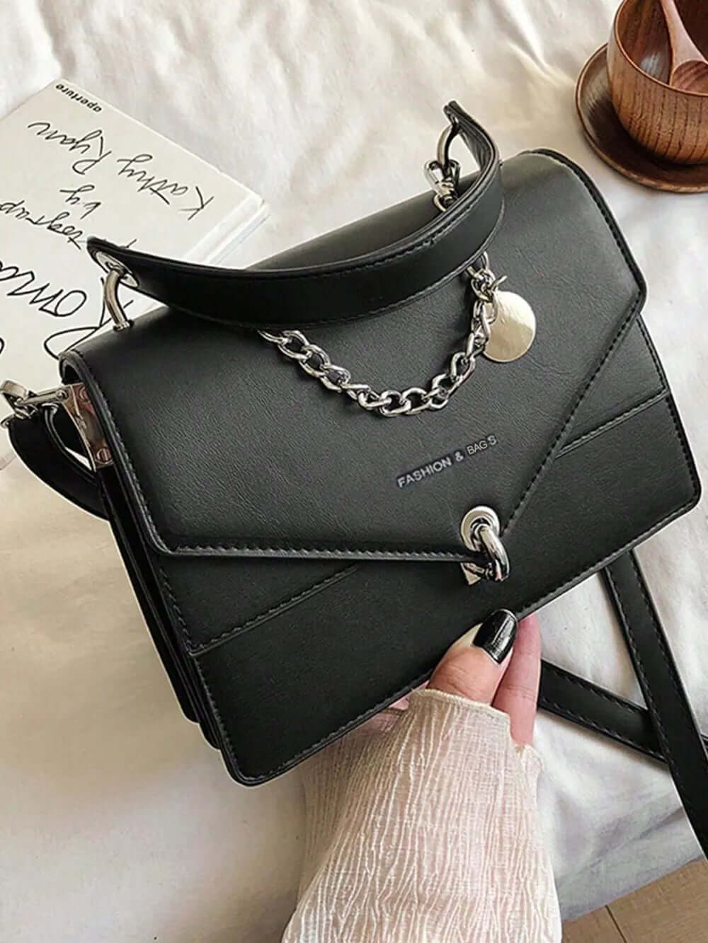 Chain PU Leather Detachable Shoulder Strap Handbag eprolo