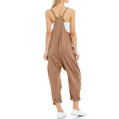 Chic sleeveless jumpsuit for women featuring adjustable straps and pockets
