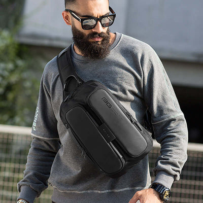 BANGE New Fashion Trend Leisure Outdoor Technology USB Cool Shoulder Bag Chest Bag for Men eprolo