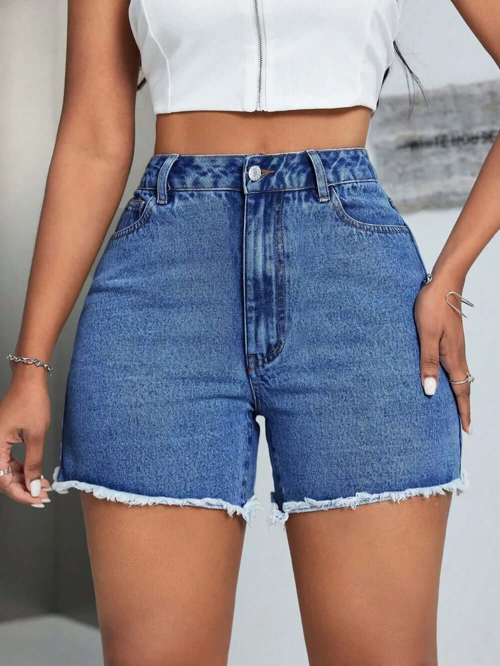 Raw Hem High Waist Denim Shorts eprolo