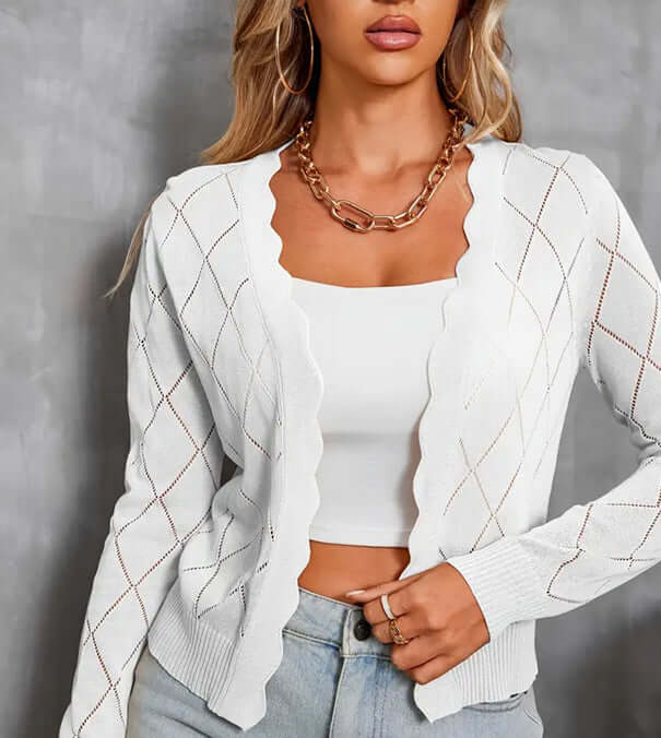 A Cold-themed Cardigan Top Dropshipman