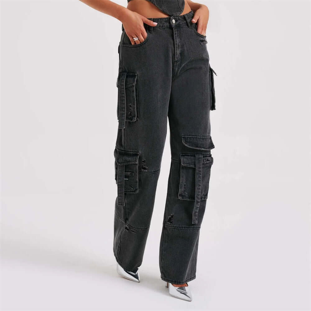 Women's low waist denim set with tube top and stitched pockets