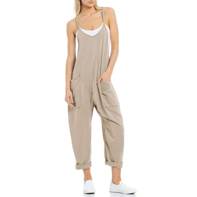 Chic sleeveless jumpsuit for women featuring adjustable straps and pockets