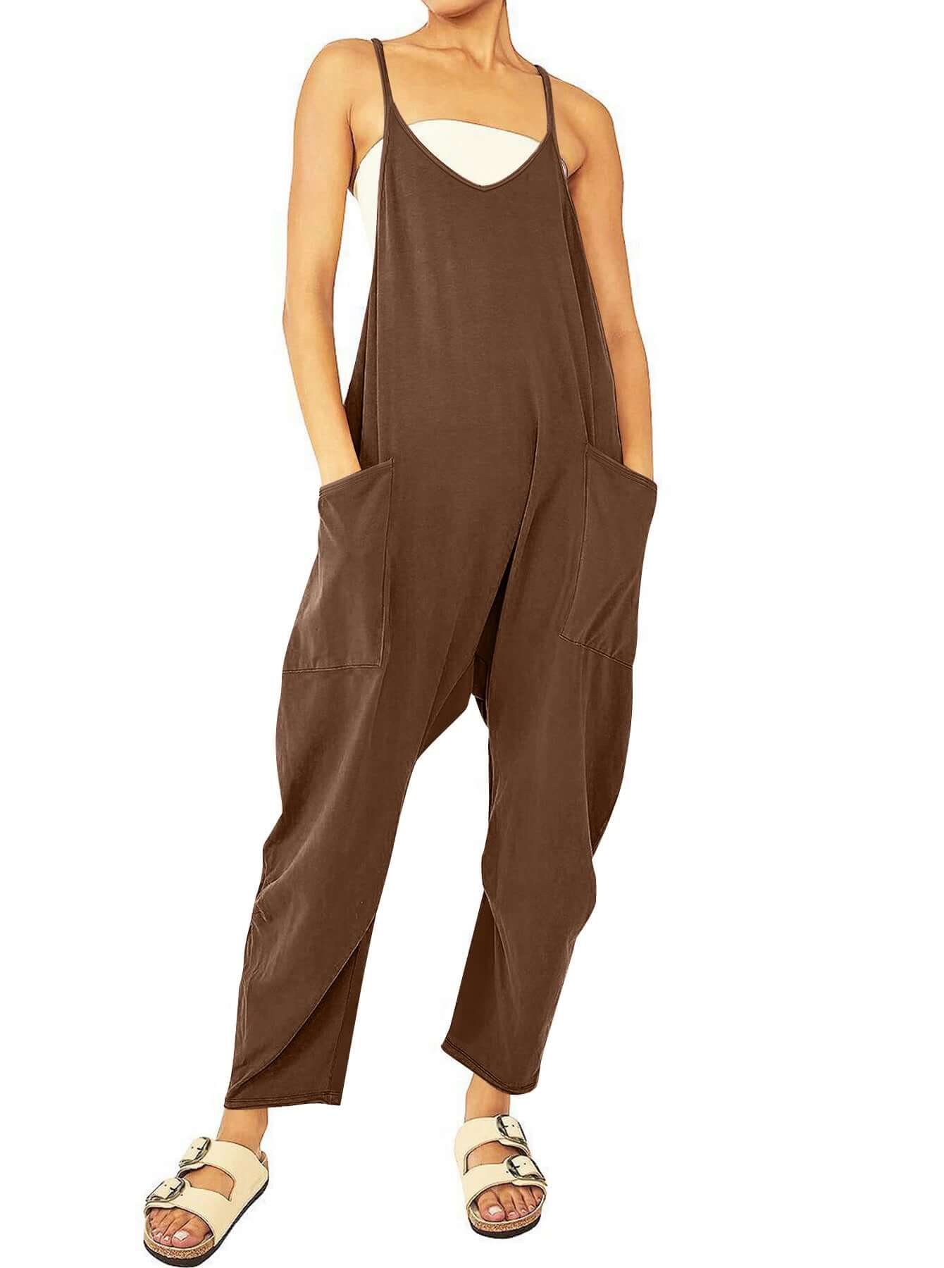 Chic sleeveless jumpsuit for women featuring adjustable straps and pockets